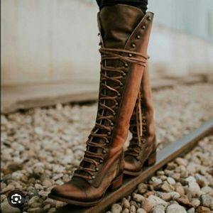 Freebird 'Arlo' boots in brown (Tan/Multi) - Size 7